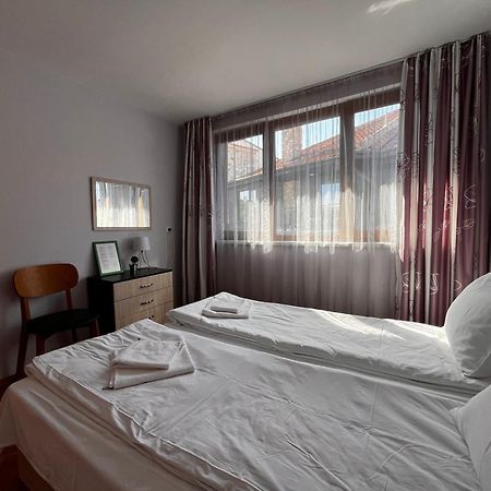 Guest House Lilly Nesebar Buitenkant foto