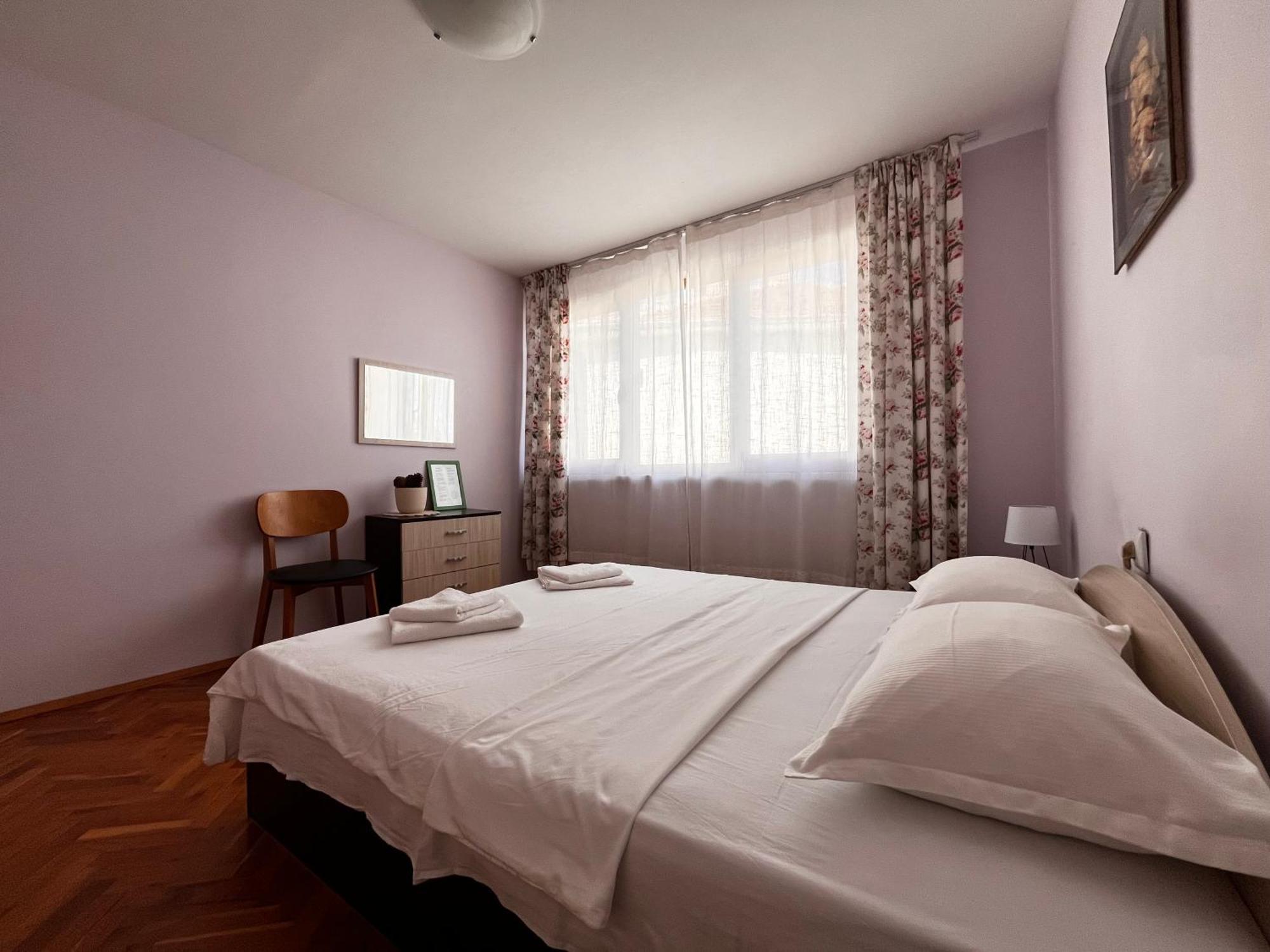 Guest House Lilly Nesebar Buitenkant foto